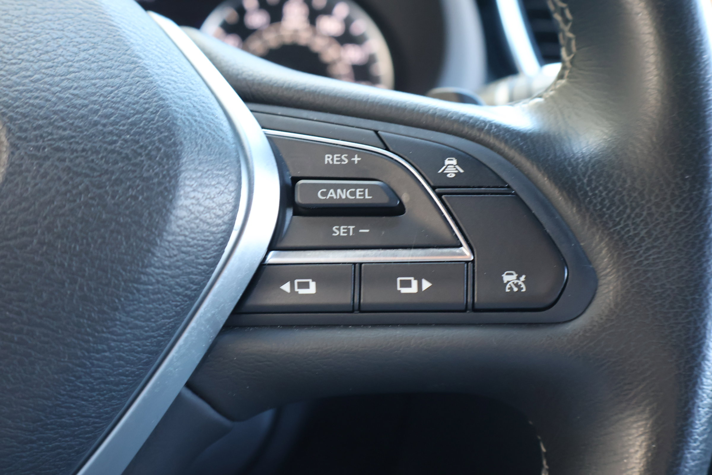 Certified 2022 INFINITI QX55 Essential w/ Proassist Package image 26