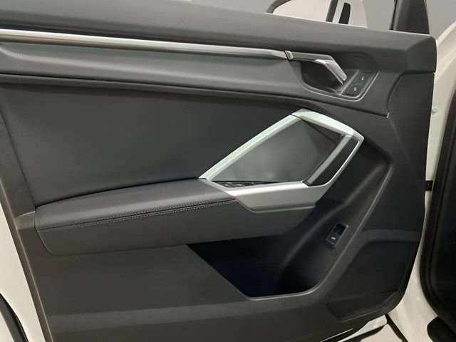 Used 2020 Audi Q3 2.0T Premium w/ Convenience Package image 78