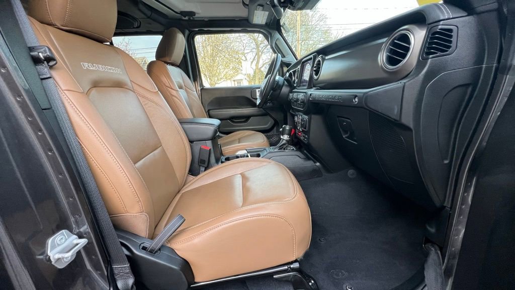 Used 2020 Jeep Wrangler Unlimited Rubicon image 32