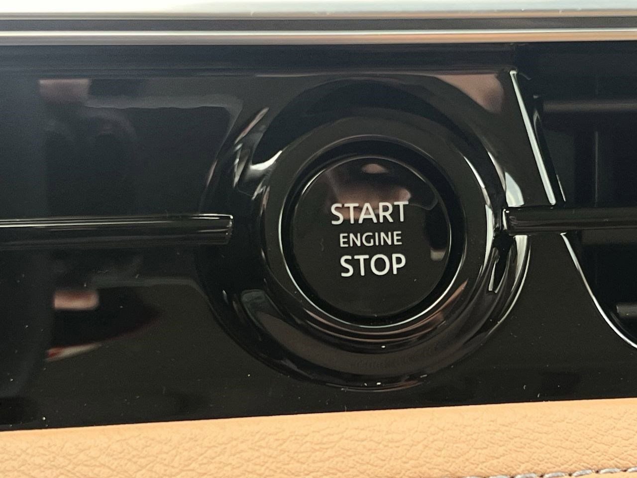 New 2026 INFINITI QX80 Luxe w/ Cargo Package image 16