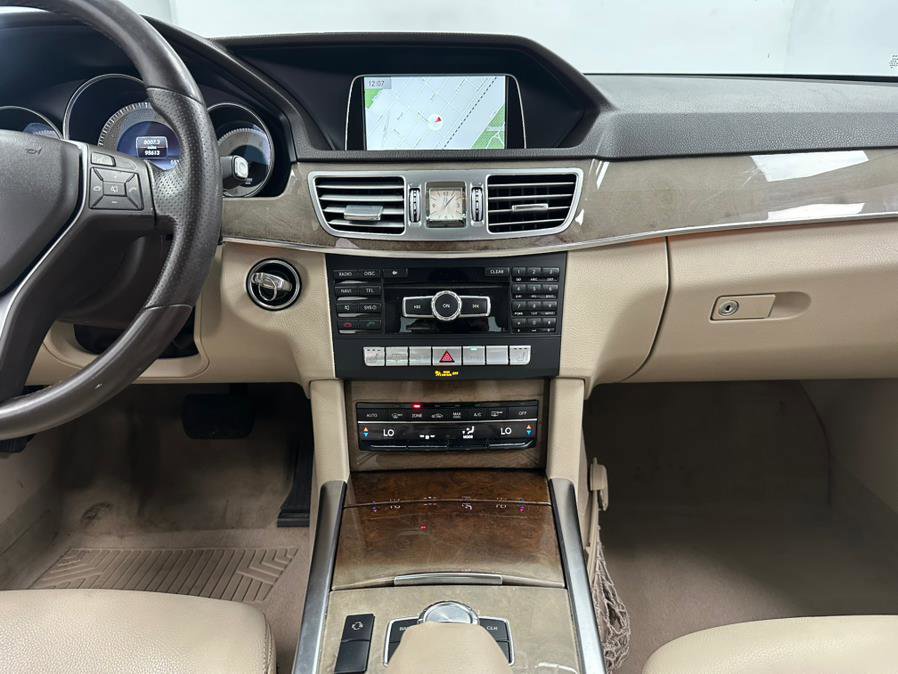 Used 2014 Mercedes-Benz E 350 4MATIC Sedan image 49