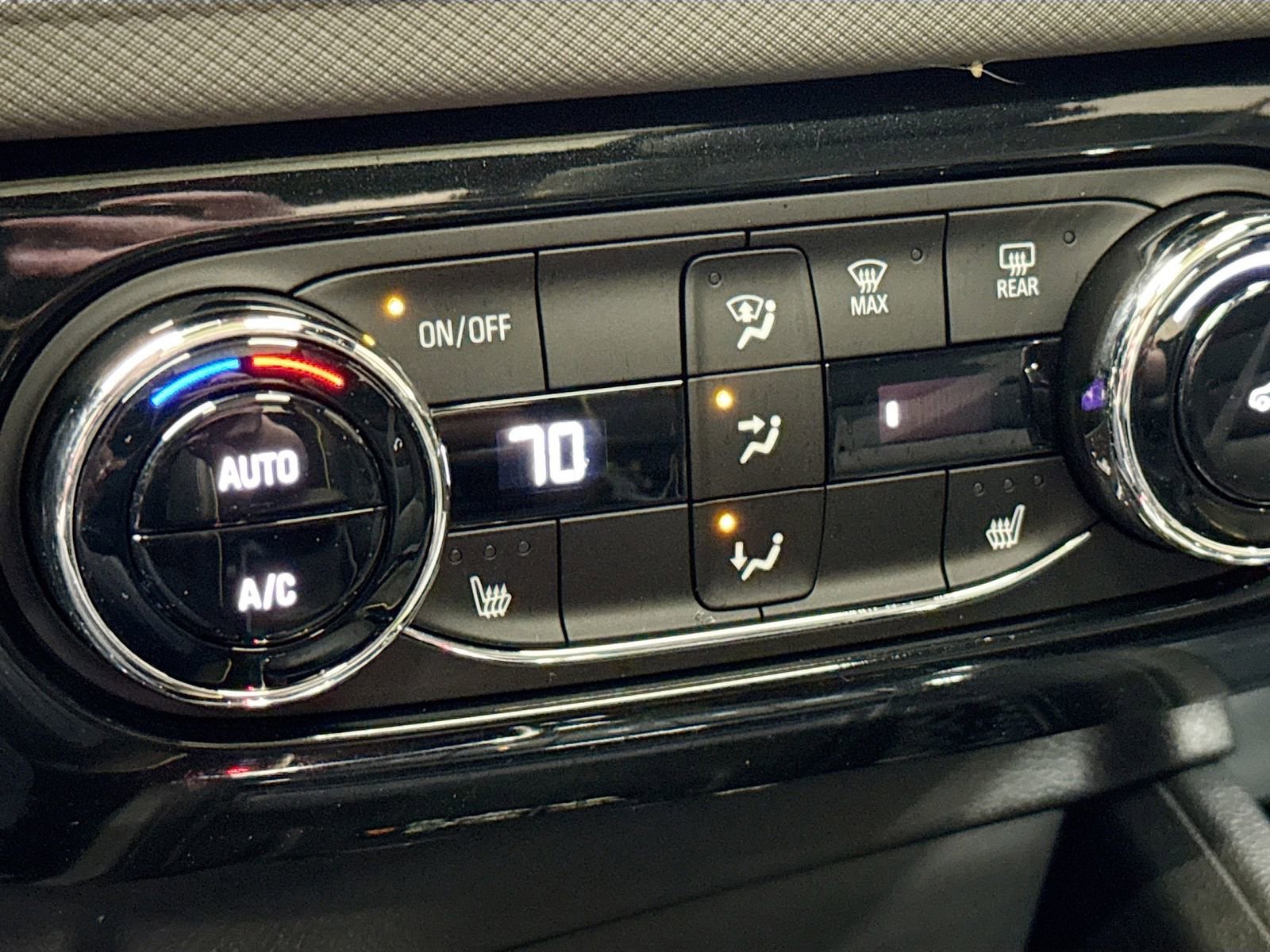 Certified 2024 Chevrolet TrailBlazer ACTIV w/ Convenience Package image 22