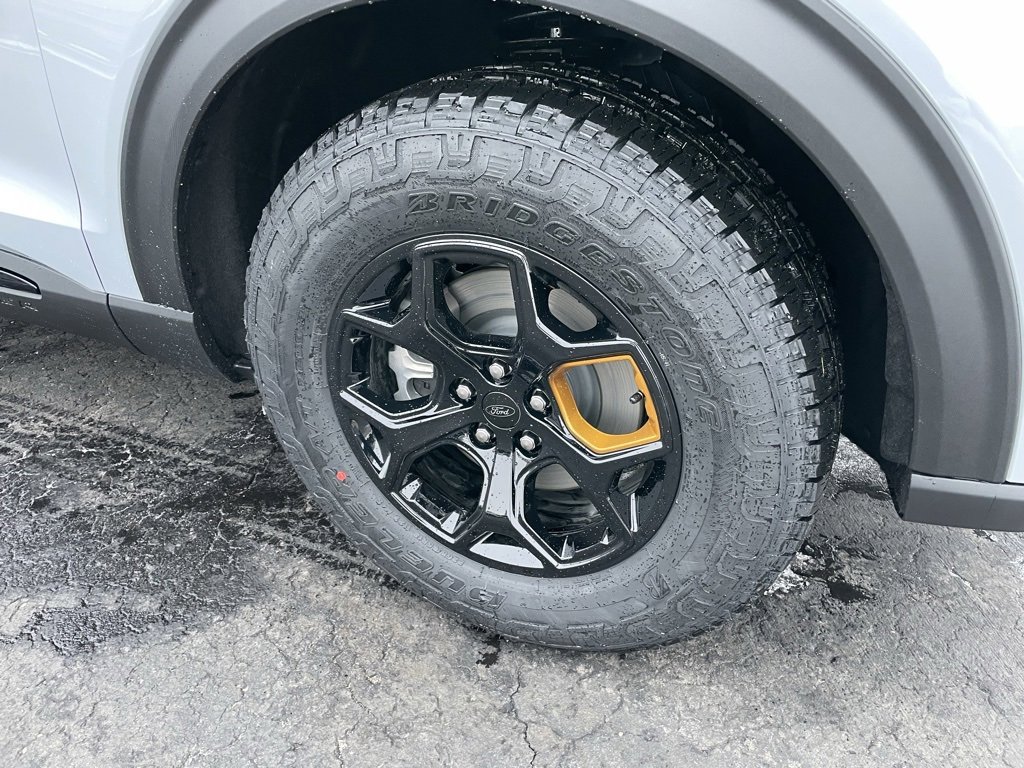 New 2026 Ford Explorer Tremor w/ Tremor Convenience Package image 3