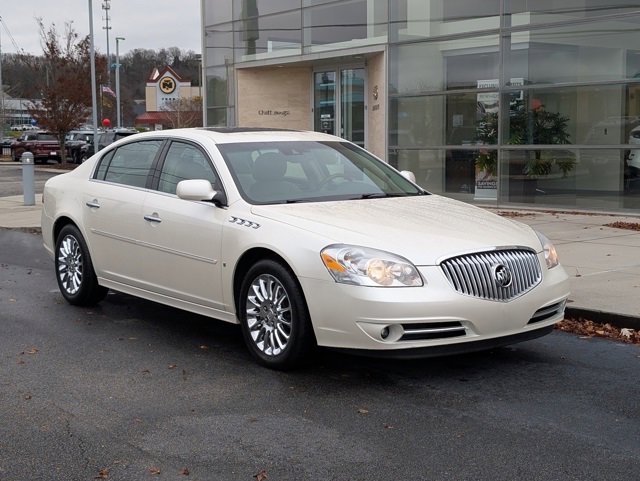 Used 2009 Buick Lucerne Super image 9