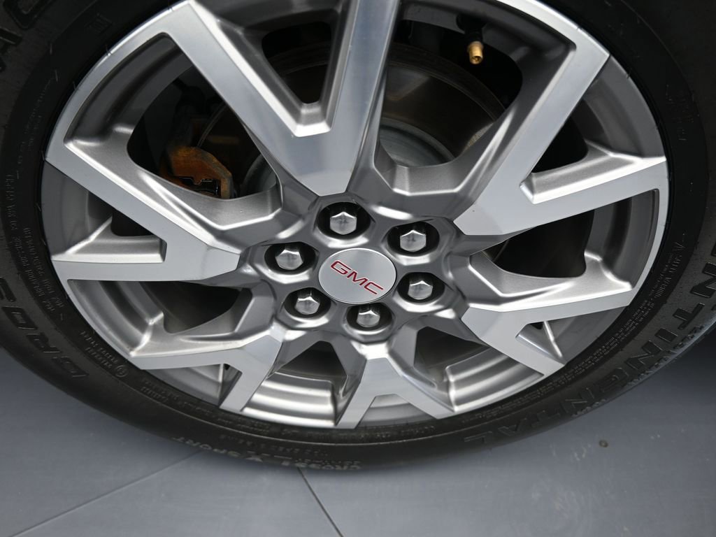 Used 2021 GMC Acadia SLT image 41