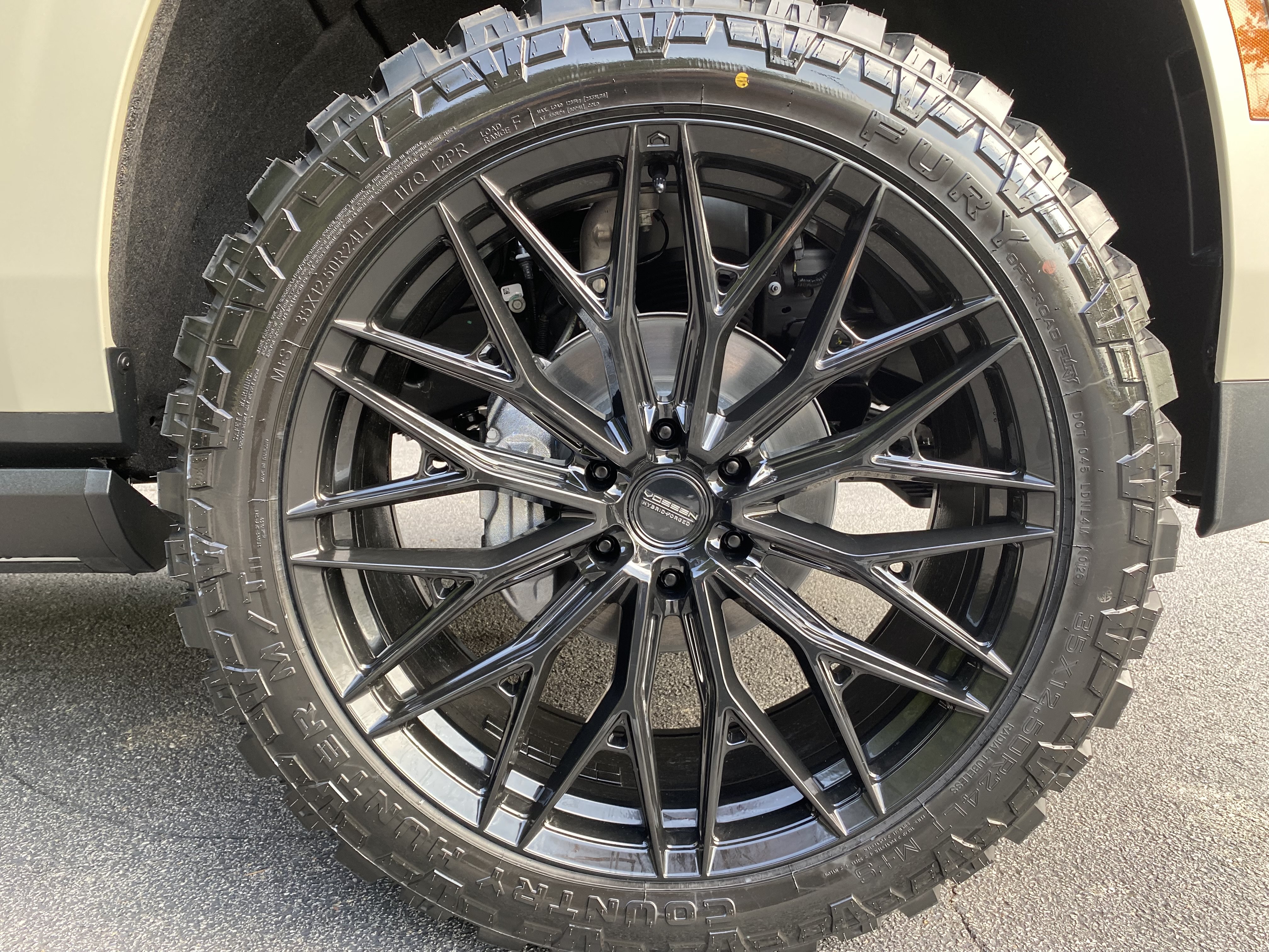 New 2026 Chevrolet Tahoe High Country AWD/4WD image 49