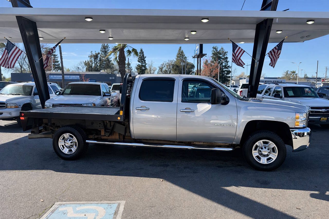 Used 2008 Chevrolet Silverado 3500 LTZ w/ Suspension Package, Off-Road AWD/4WD image 4