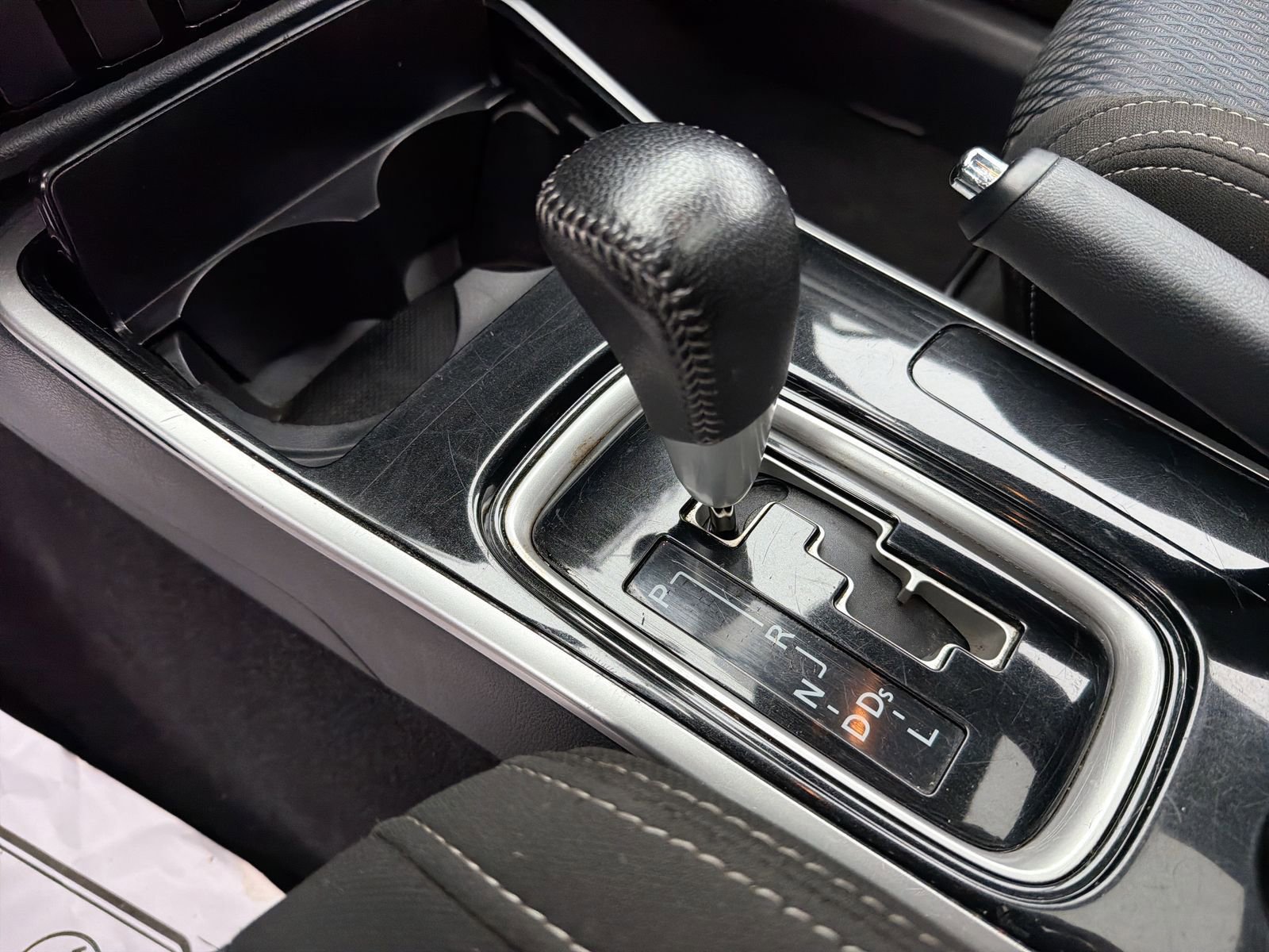 Used 2018 Mitsubishi Outlander LE image 33