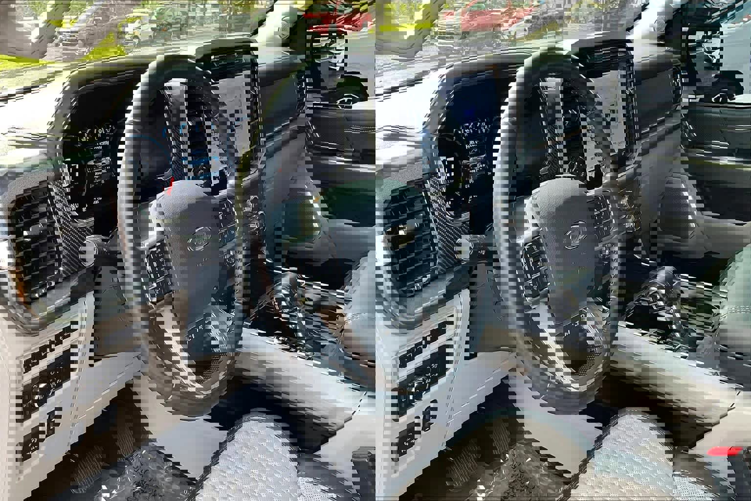 Used 2021 Ford F150 Limited image 14