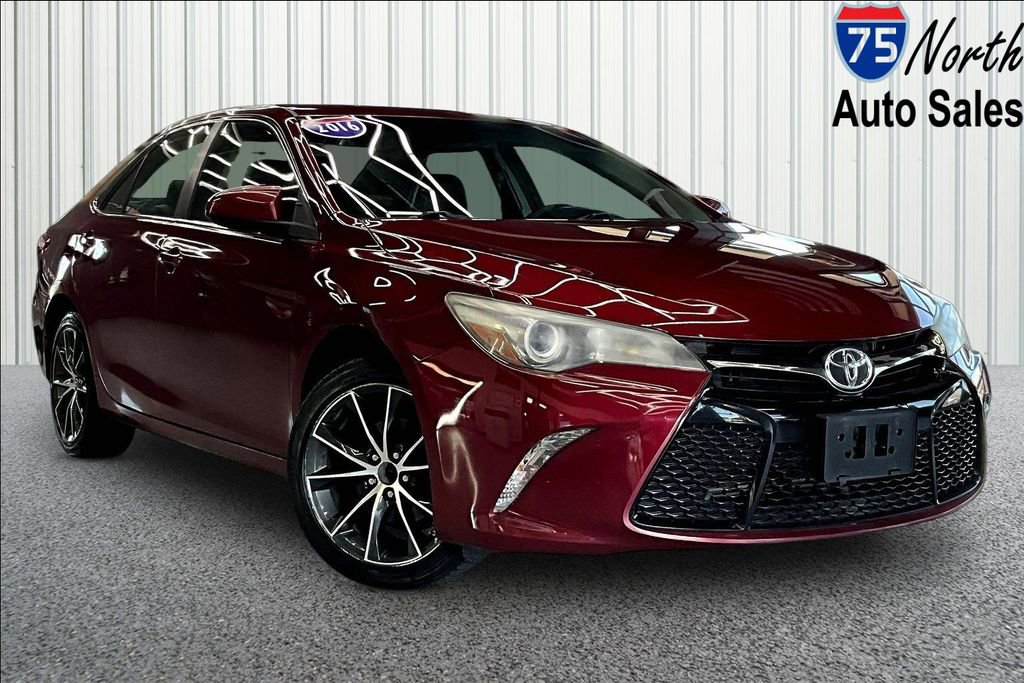 Used 2016 Toyota Camry SE