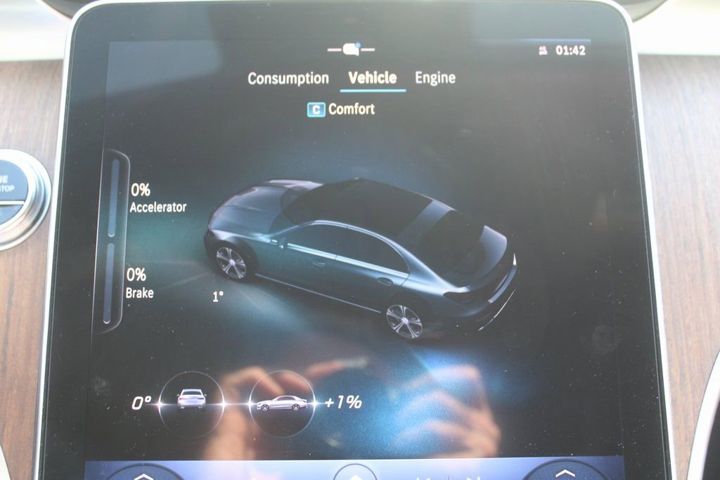 Used 2024 Mercedes-Benz C 300 Sedan image 45