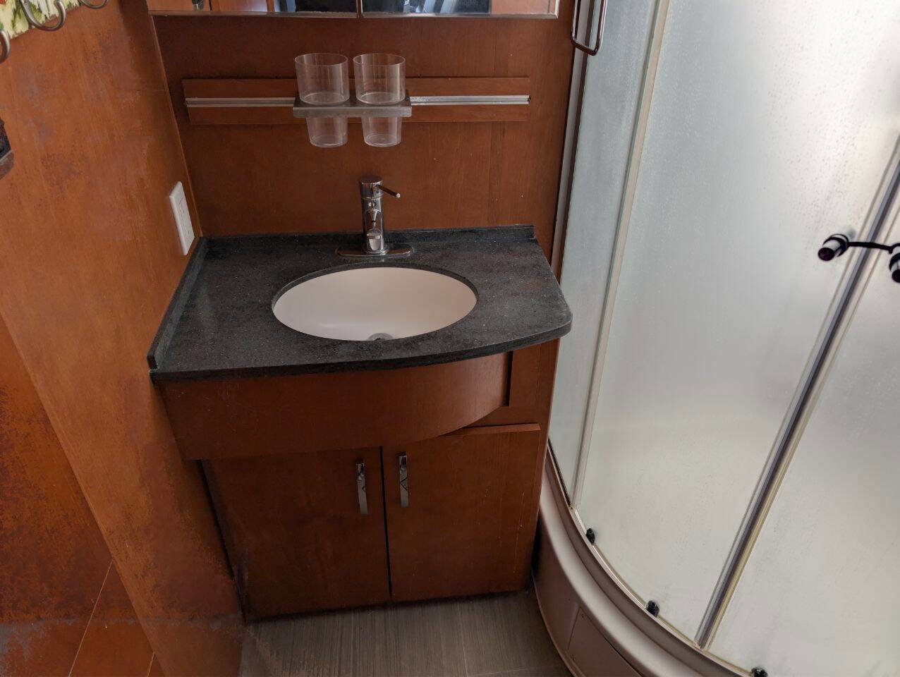 Used 2016 Mercedes-Benz Sprinter 3500 image 26