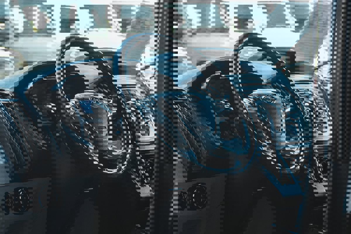 Used 2017 Ford Transit 150 130 Low Roof w/ Exterior Upgrade Package image 8