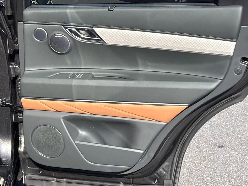 Used 2026 Genesis GV80 2.5T Advanced image 16