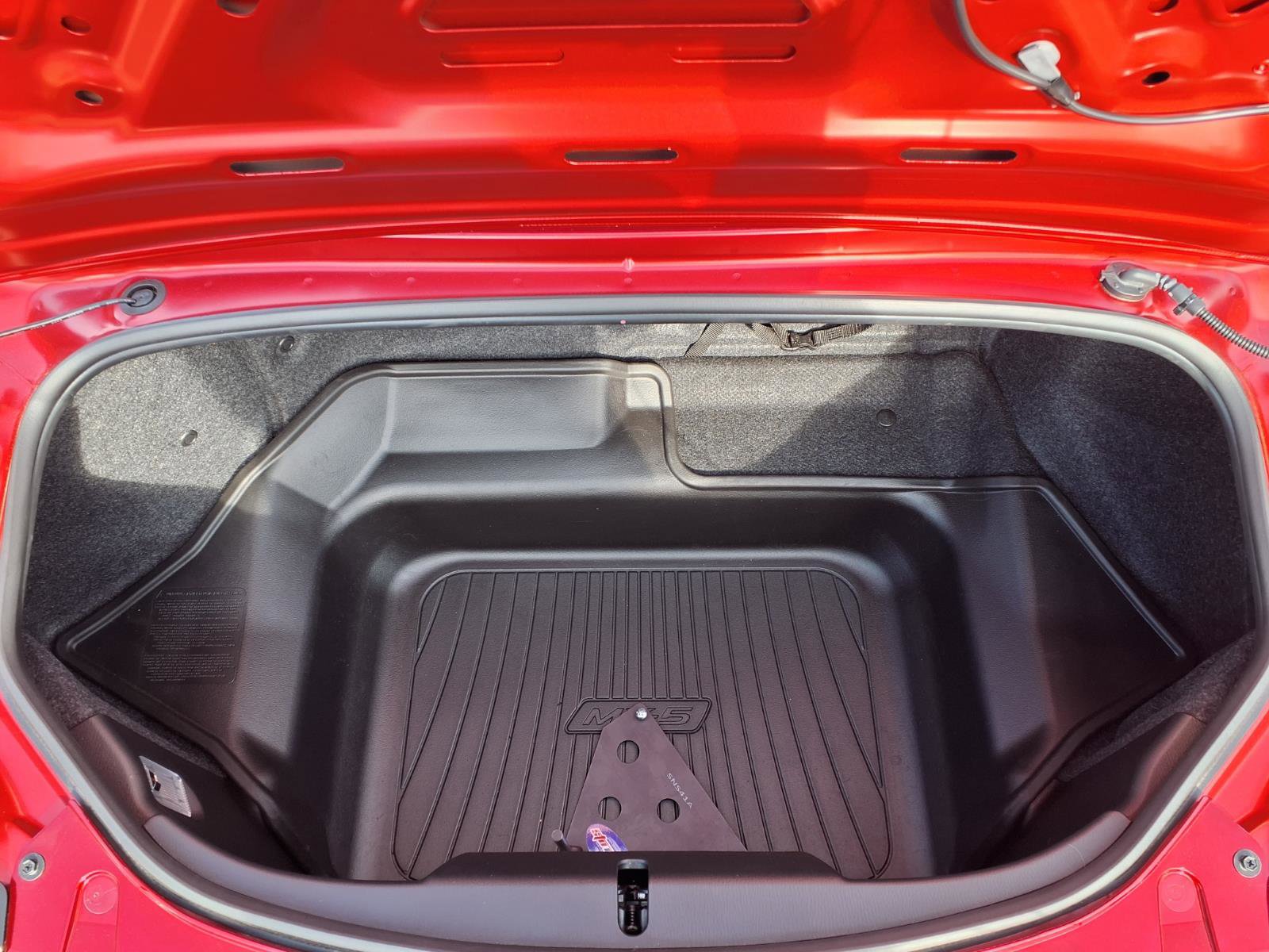 Used 2019 MAZDA MX-5 Miata Club w/ Brembo/BBS Recaro Package image 29