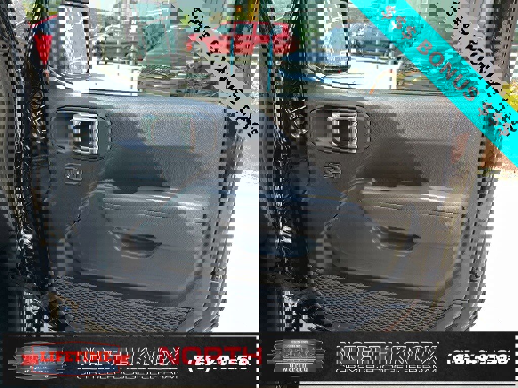 New 2025 Jeep Gladiator Sport image 29