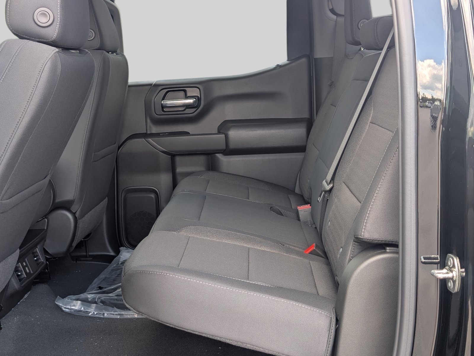 New 2026 Chevrolet Silverado 1500 Custom AWD/4WD image 22