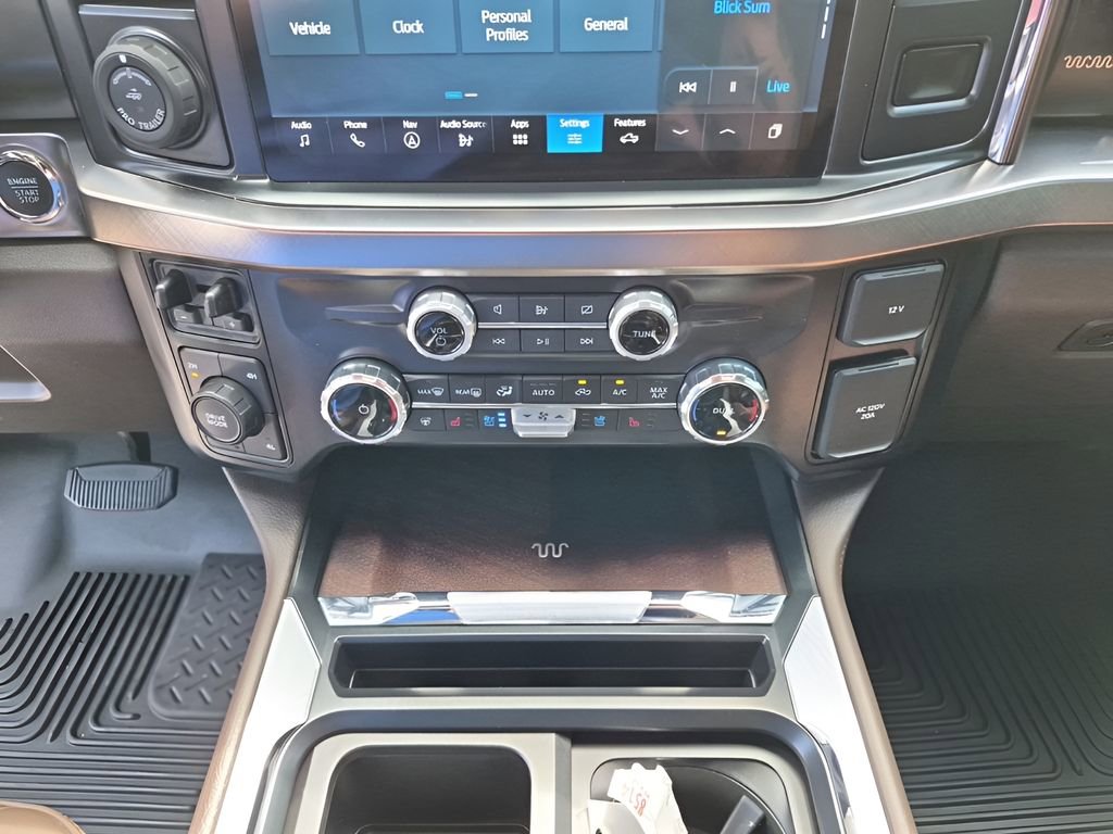 Used 2023 Ford F250 King Ranch image 39