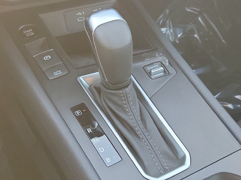 Used 2026 Nissan Kicks S FWD image 26
