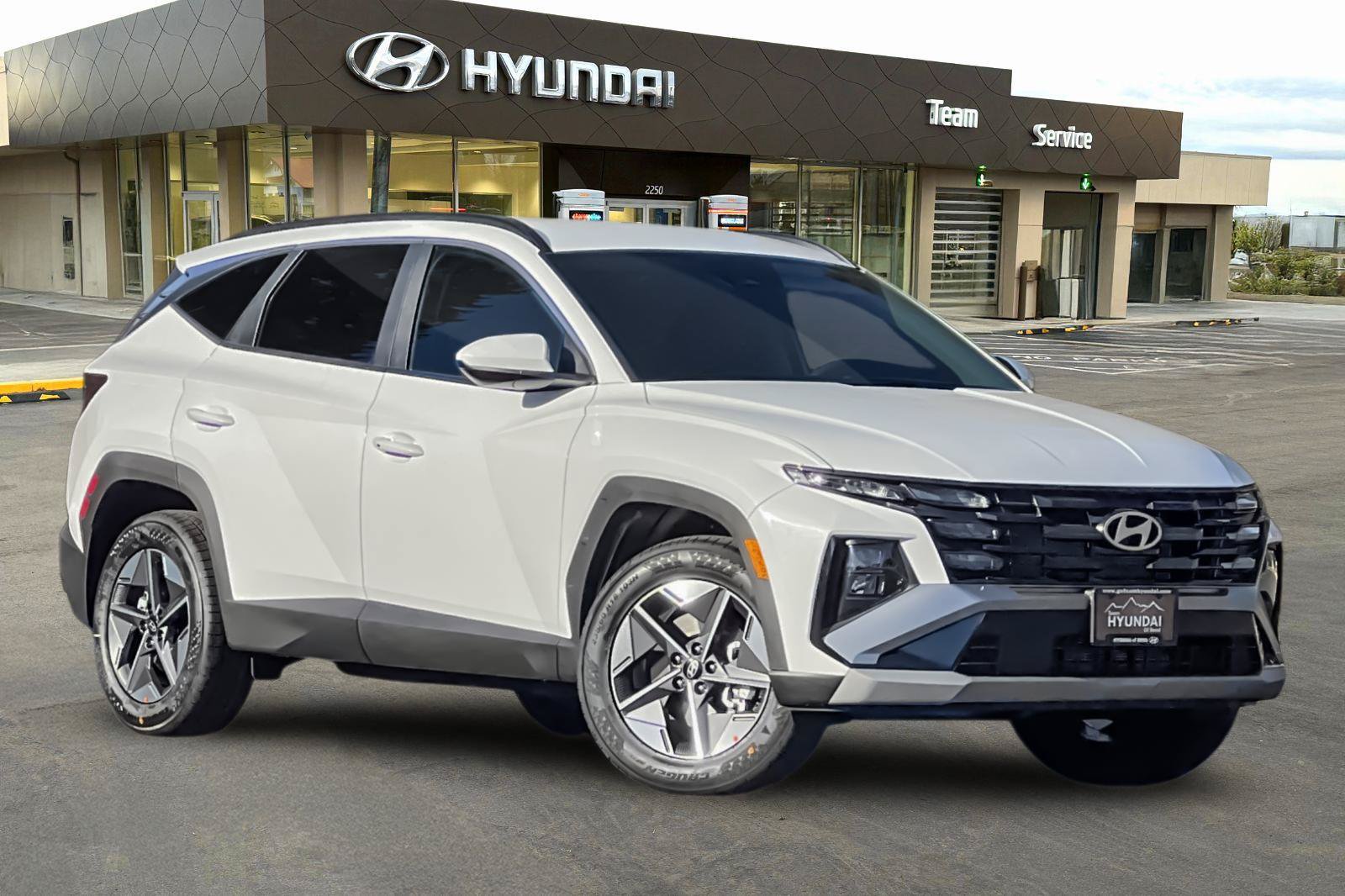 Certified 2026 Hyundai Tucson SEL AWD/4WD image 2