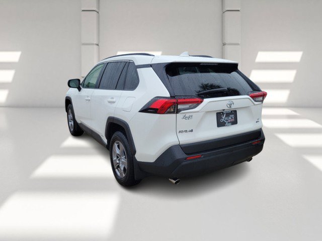 Used 2025 Toyota RAV4 LE image 6
