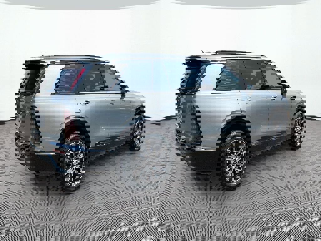 New 2026 Cadillac Vistiq Sport w/ LPO, Floor Liner Package image 5