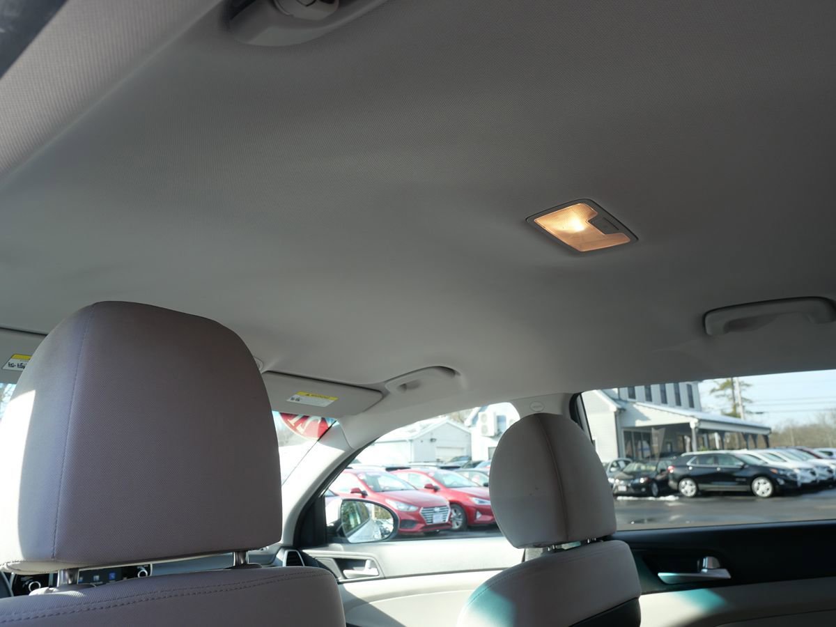 Used 2021 Hyundai Tucson Value w/ Cargo Package FWD image 23