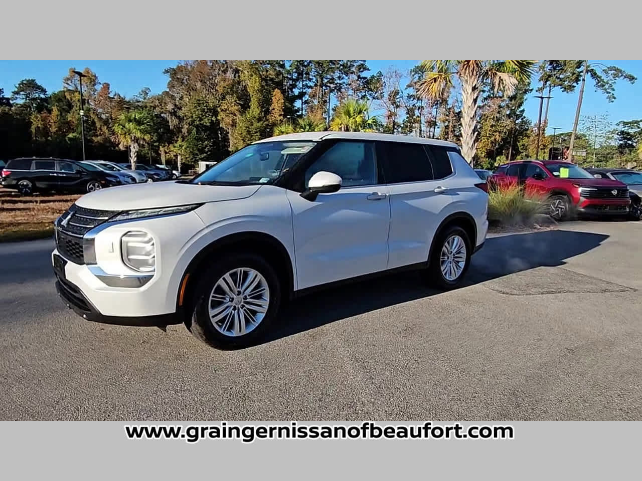 Used 2022 Mitsubishi Outlander ES image 23