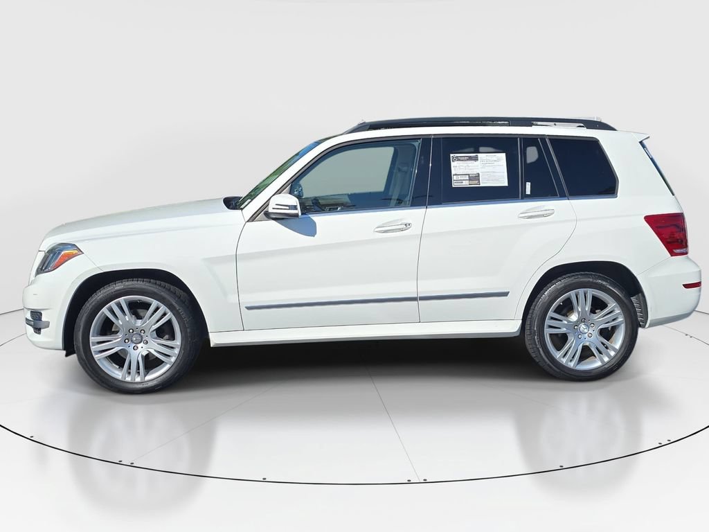 Used 2015 Mercedes-Benz GLK 350 4MATIC image 4