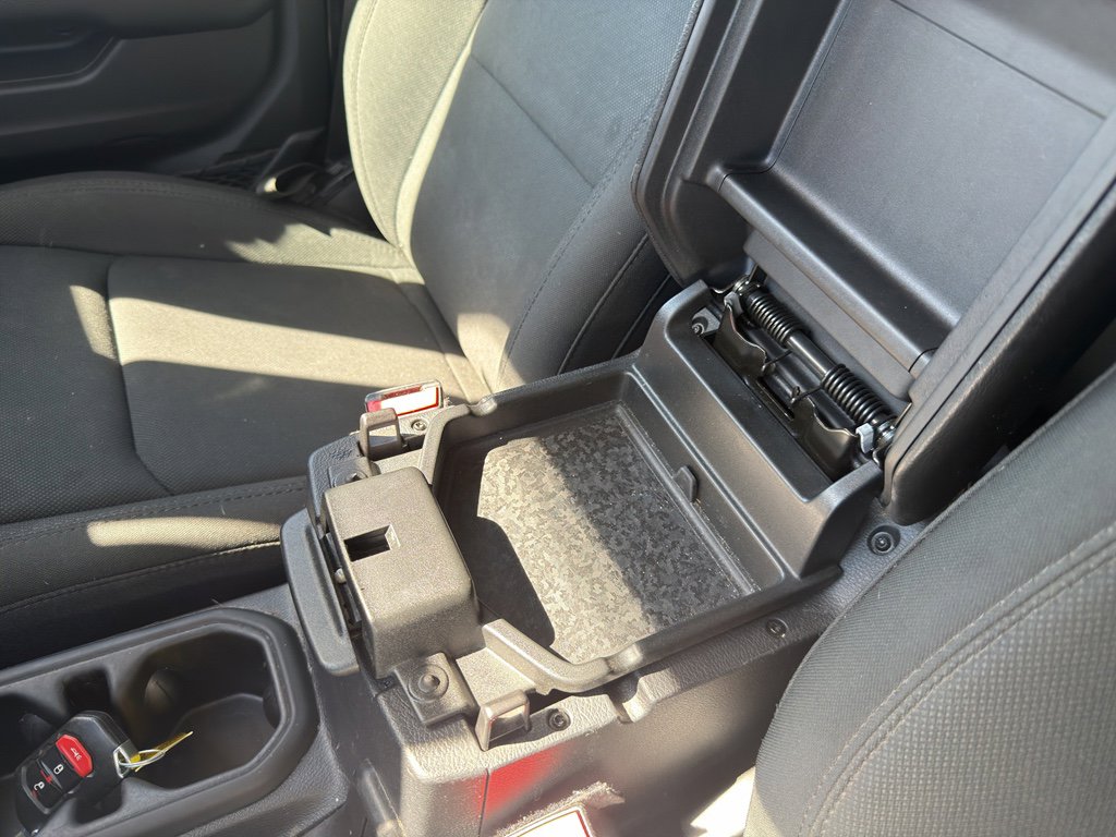 Used 2021 Jeep Wrangler Unlimited Sport image 31