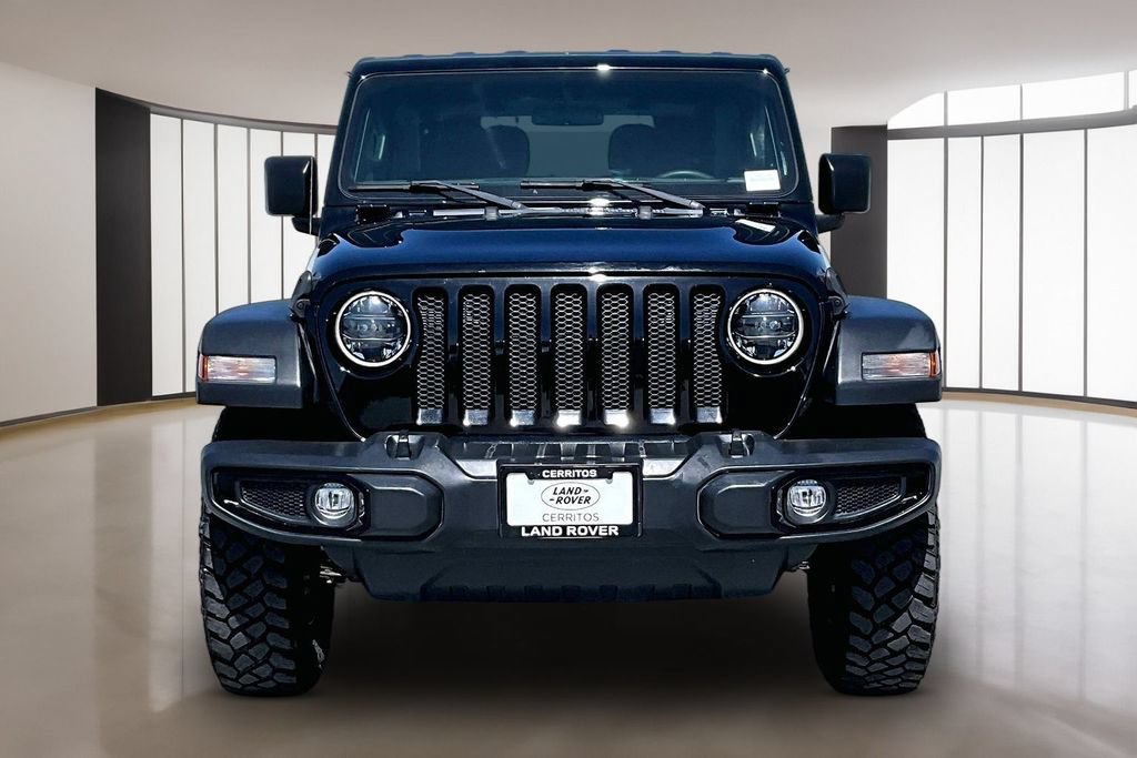 Used 2023 Jeep Wrangler Sport AWD/4WD image 2