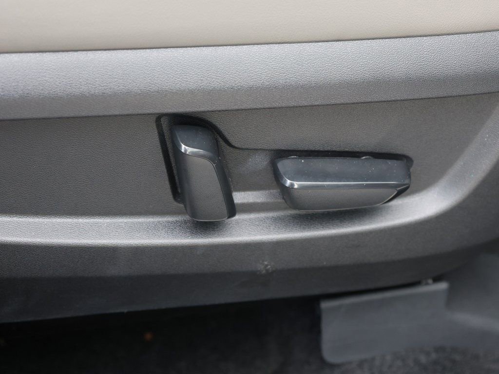 Certified 2025 INFINITI QX50 Luxe image 24