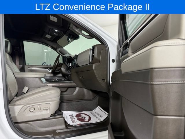 Used 2024 Chevrolet Silverado 2500 LTZ w/ LTZ Plus Package AWD/4WD image 17