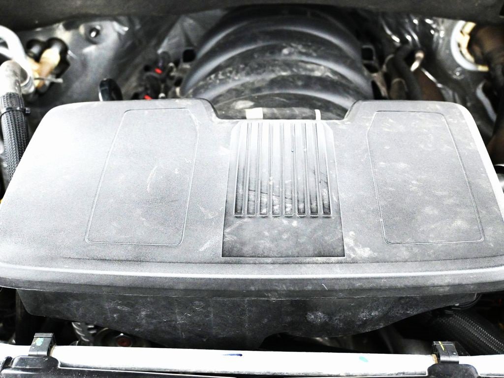 Used 2023 Chevrolet Suburban LT image 42