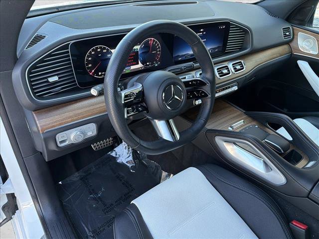 Used 2025 Mercedes-Benz GLE 450e 4MATIC image 13