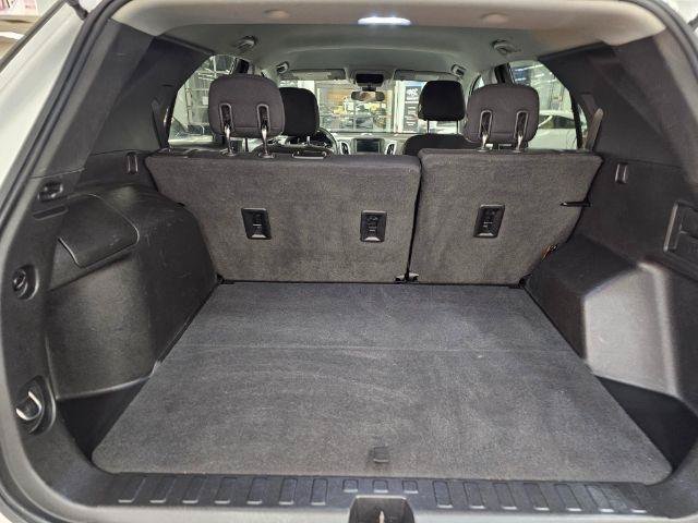 Used 2020 Chevrolet Equinox LT FWD image 40
