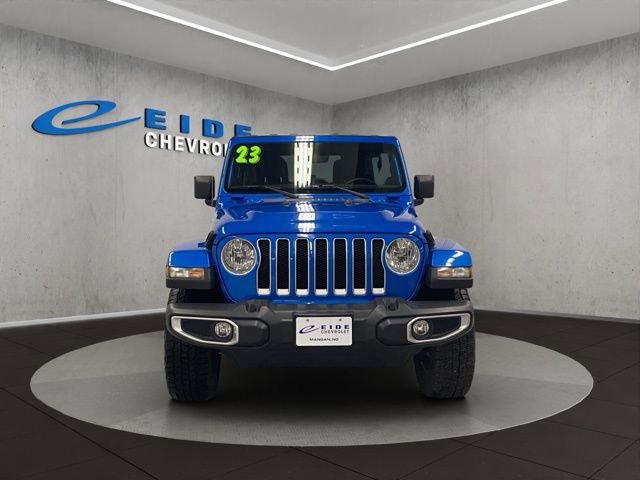 Used 2023 Jeep Wrangler Sahara AWD/4WD image 9
