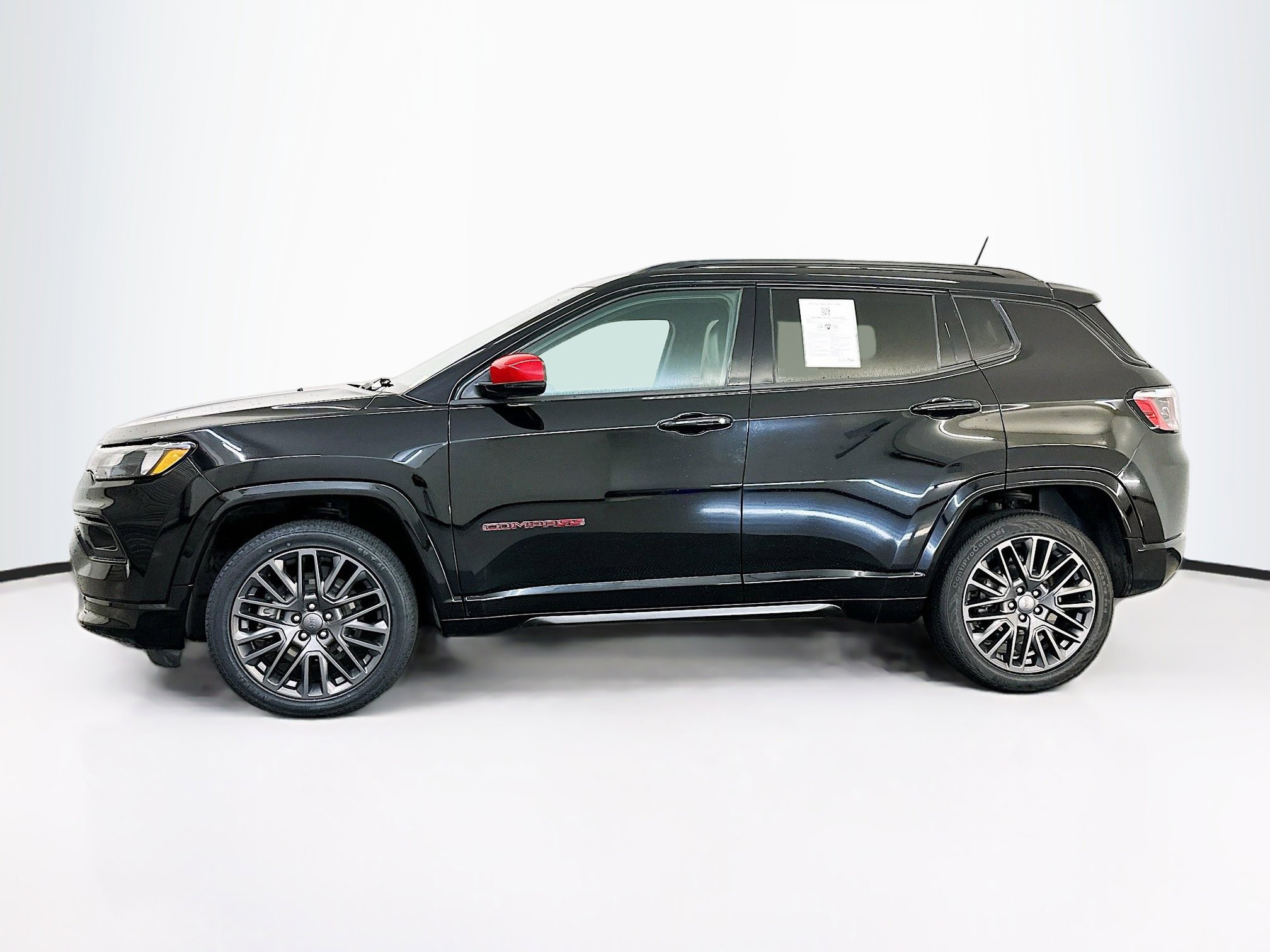 Used 2023 Jeep Compass Limited image 4