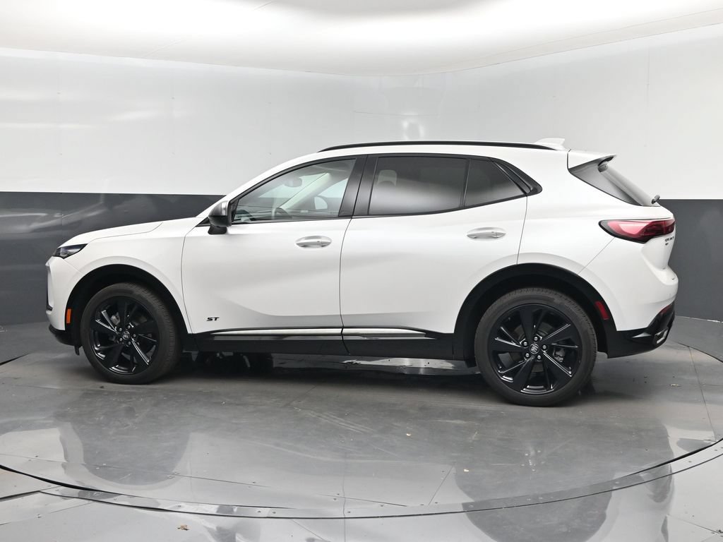 Used 2025 Buick Envision Sport Touring AWD/4WD image 10