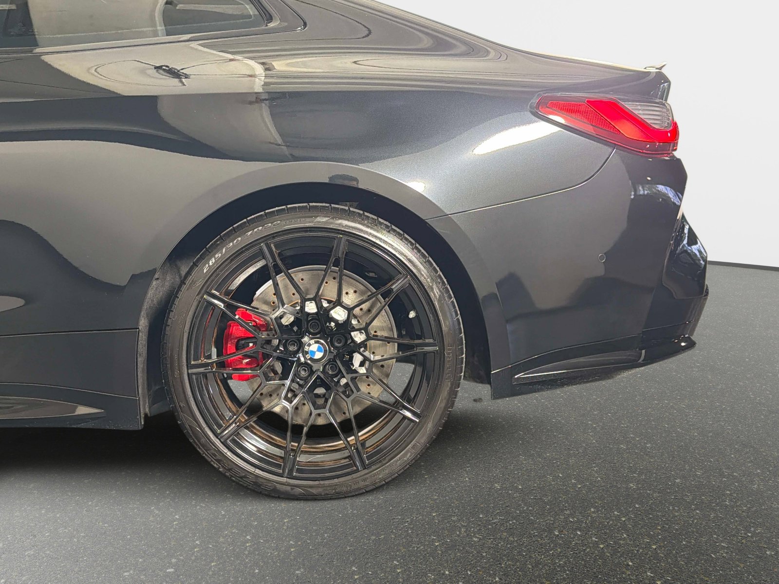 Used 2022 BMW M4 Coupe RWD image 15
