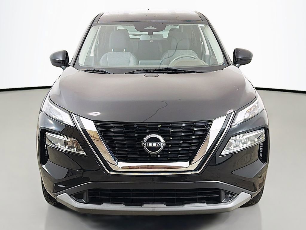 Used 2023 Nissan Rogue SV image 8