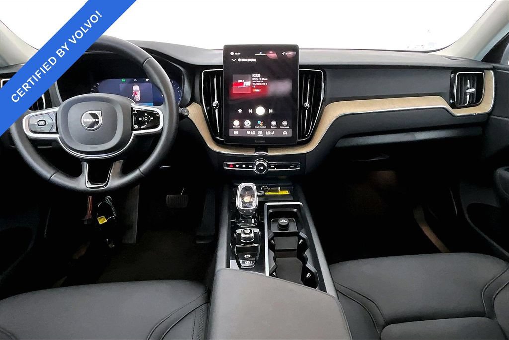 Used 2026 Volvo XC60 B5 Plus AWD/4WD image 16
