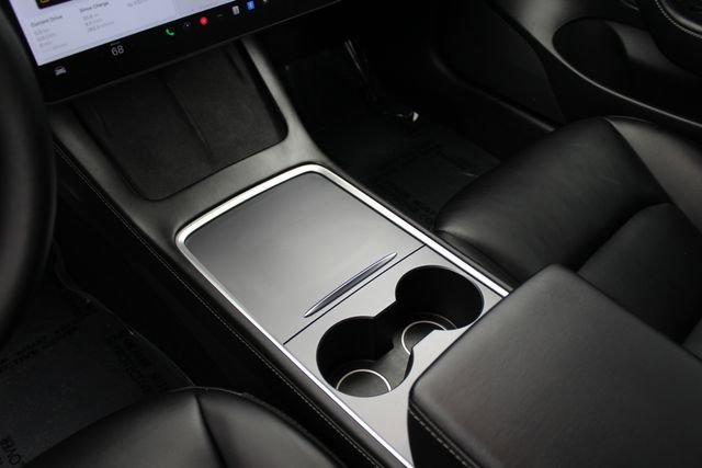 Used 2021 Tesla Model 3 Performance image 20