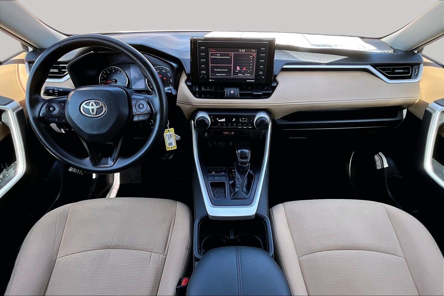 Used 2022 Toyota RAV4 LE FWD image 14