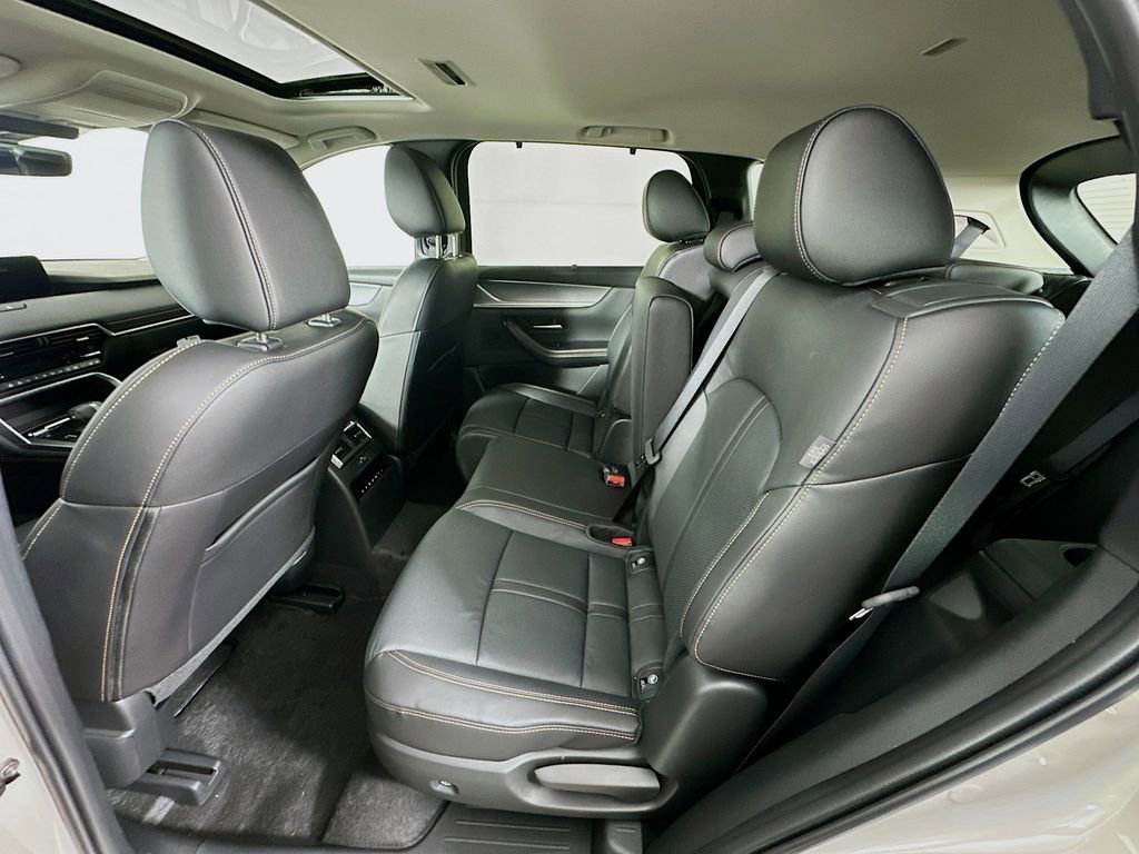 Certified 2024 MAZDA CX-90 Plug-In Hybrid w/ Preferred image 29