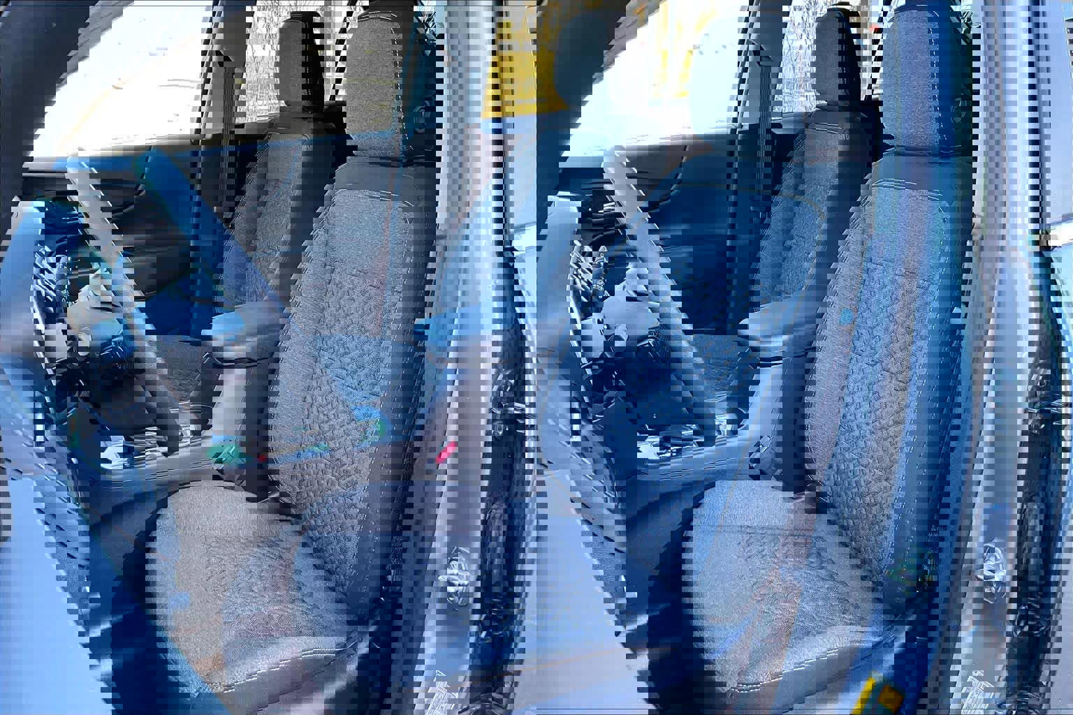 Used 2023 Chevrolet Equinox LT image 7