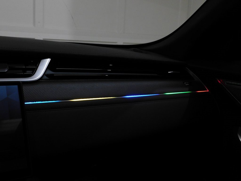 Used 2024 Jaguar F-PACE SVR image 78