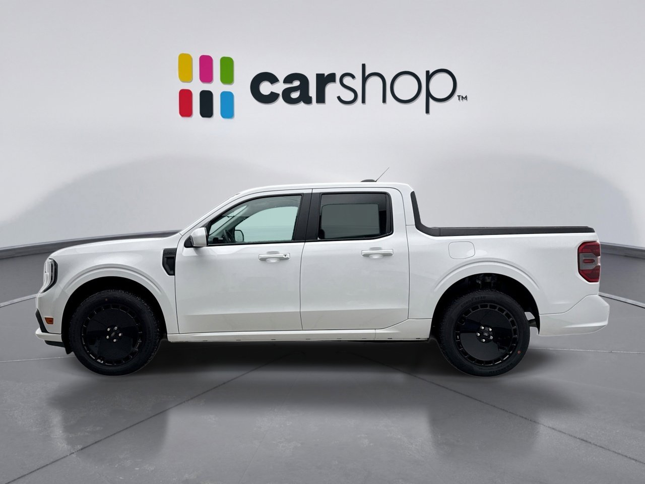 Used 2025 Ford Maverick Lobo image 2