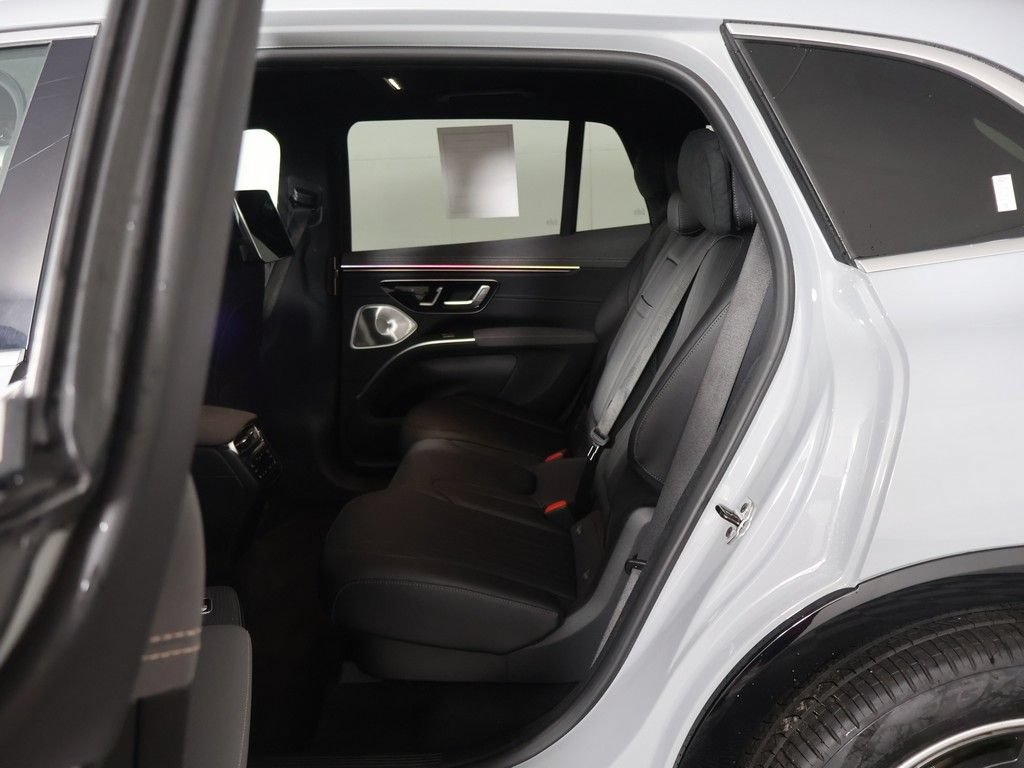 Used 2023 Mercedes-Benz EQS 580 4MATIC SUV image 33