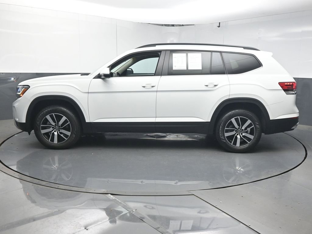 Certified 2023 Volkswagen Atlas SE image 5